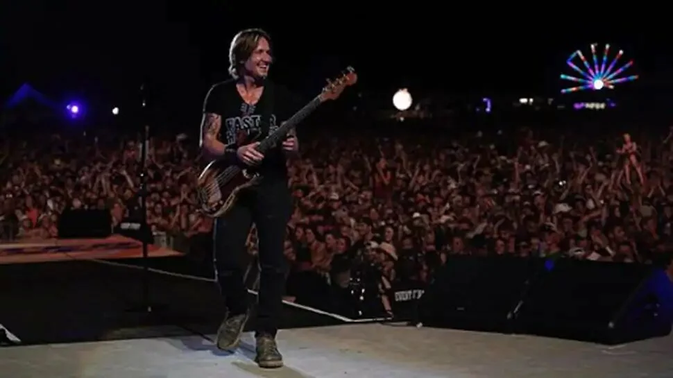 Coronavirus COVID-19: Keith Urban performs for over 200 healthcare workers