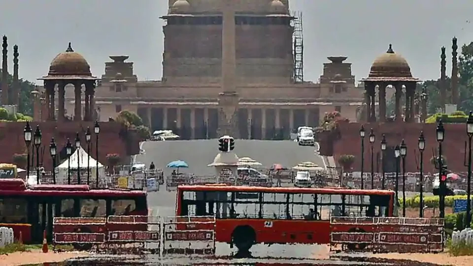 A mirage forms along Rajpath as the temperature soars on a hot day in New Delhi on Saturday. The severe heat is expected to worsen over the next few days.