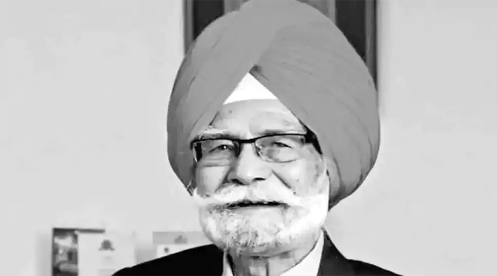 Hockey legend Balbir Singh Sr cremated with state honours