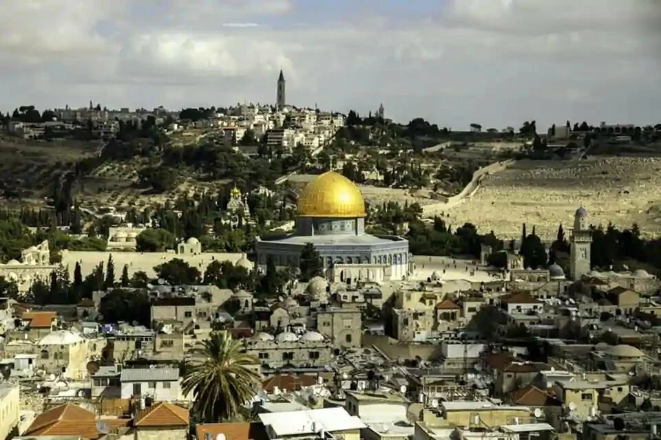 Virtual reality tours have replaced flag-waving rallies as Palestinians facing coronavirus restrictions create digital spaces to lament the loss of their physical homeland in 1948.