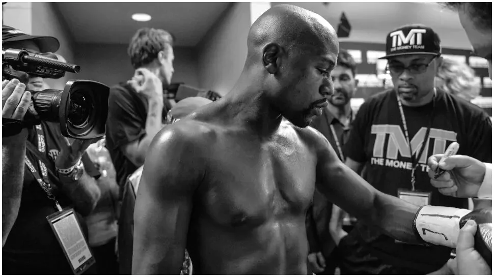Boxer Floyd Mayweather offers to cover George Floyd’s funeral costs