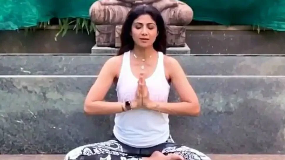 International Yoga Day 2020: Shilpa Shetty, Malaika Arora, Bipasha Basu and other Bollywood celebs share their mantra to stay fit