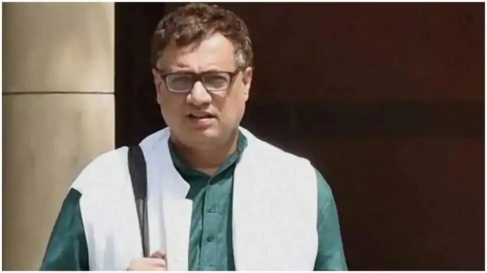 TMC MP Derek O'Brien tweets CPM's Amphan relief work photo, claims Bengal government doing good work