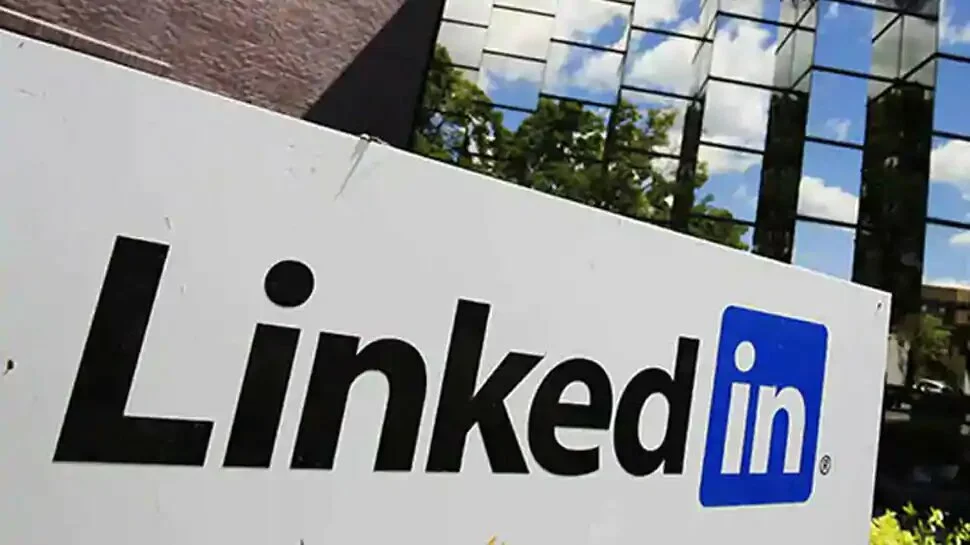 LinkedIn slashing 960 jobs globally amid COVID-19 pandemic