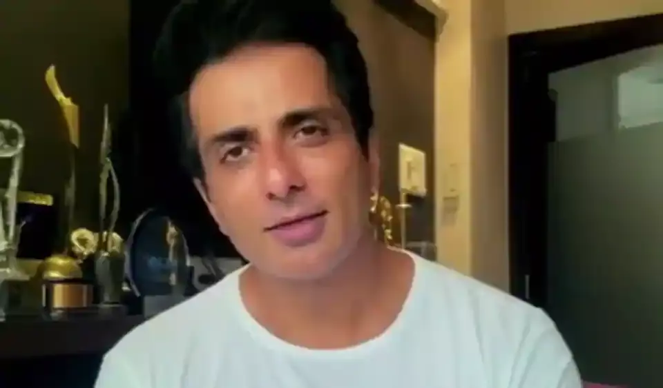 Sonu Sood said that on his first birthday after coming to Mumbai, there was no one to wish him.