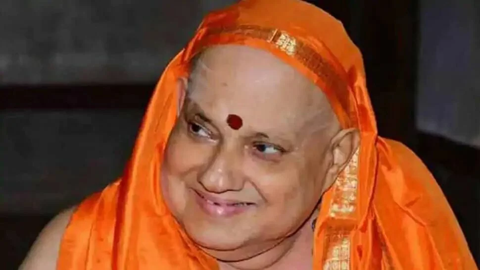 Swami Kesavananda Bharati, seer of Edneer Mutt dies aged 79; PM Narendra Modi grieves loss