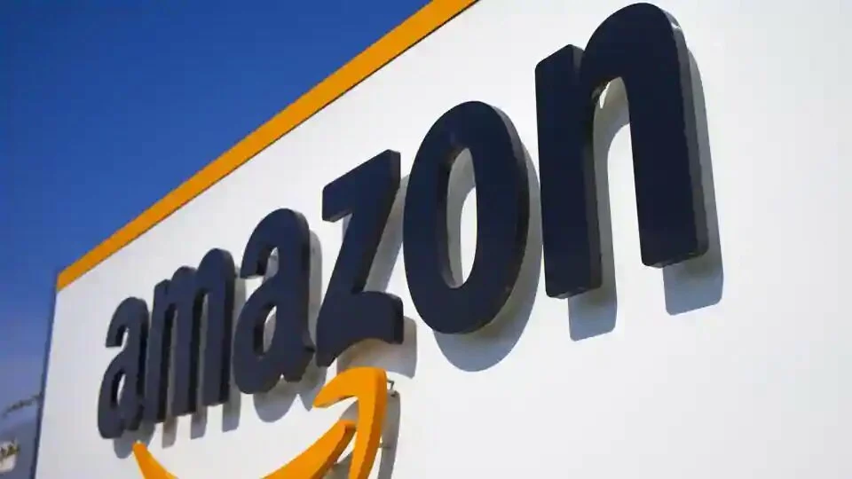 Amazon agreed to purchase 49% of one of Future’s unlisted firms last year, with the right to buy into flagship Future Retail Ltd. after a period of between three and 10 years.